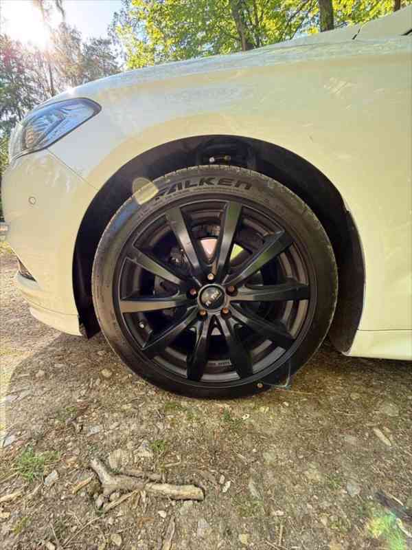 Ford Mondeo 2,0 - foto 14