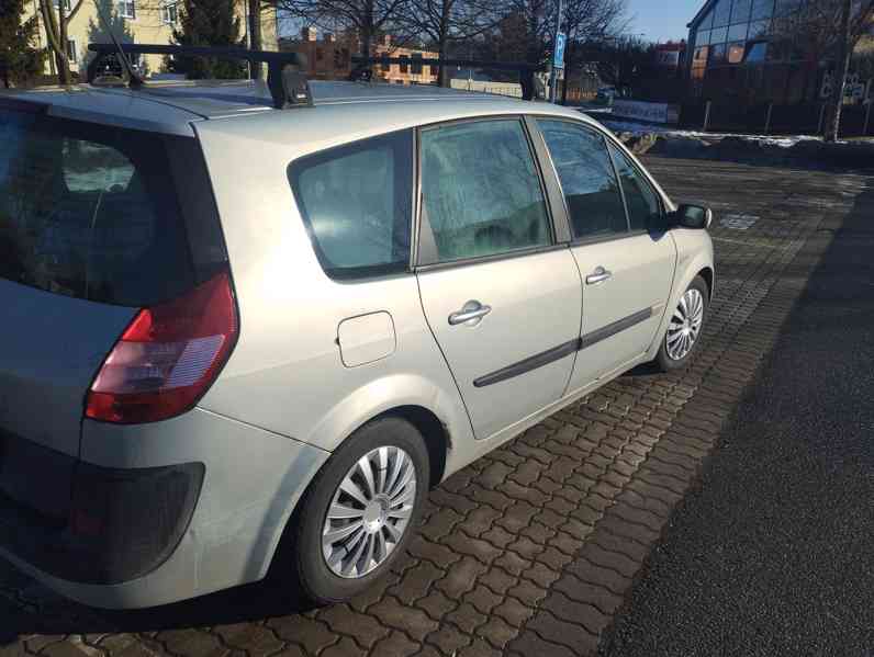 Renault Grand Scenic 1.9 DCI,88 Kw - foto 14