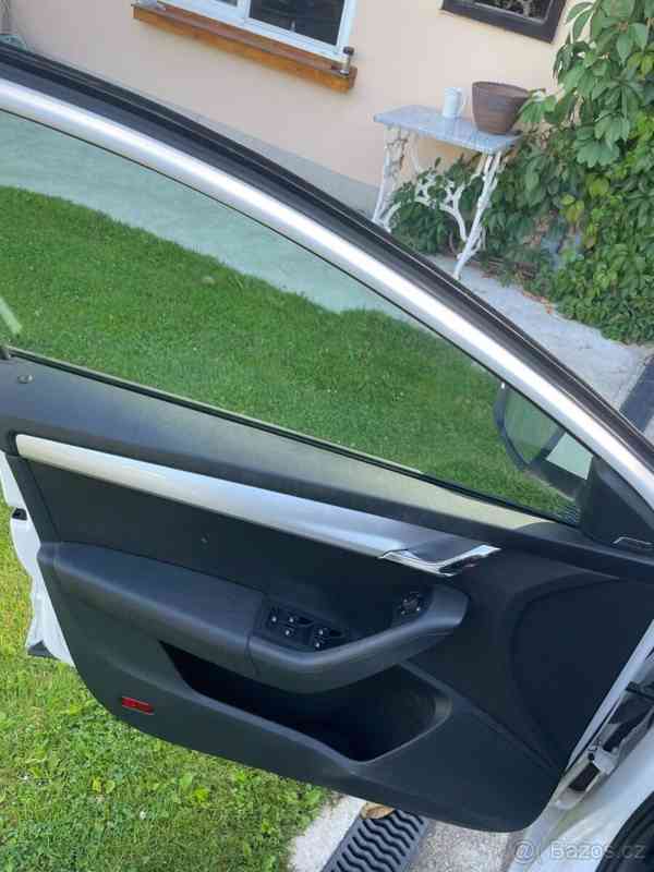 Škoda Octavia 2,0   4x4 - foto 10