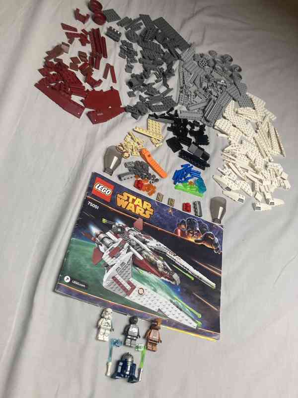 LEGO Star Wars 75051 - Kompletní set s minifigurkami! - foto 5