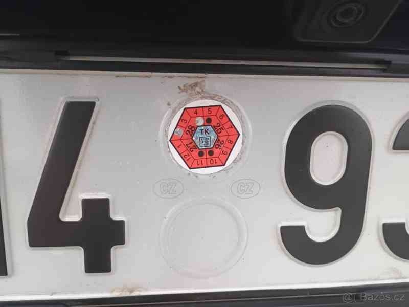 Audi A4 Avant TDi 120kw manuál r.v.2013 - foto 17