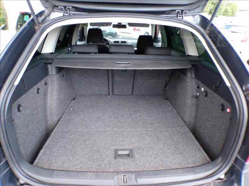 Škoda Octavia 1,9 TDI DSG - foto 9