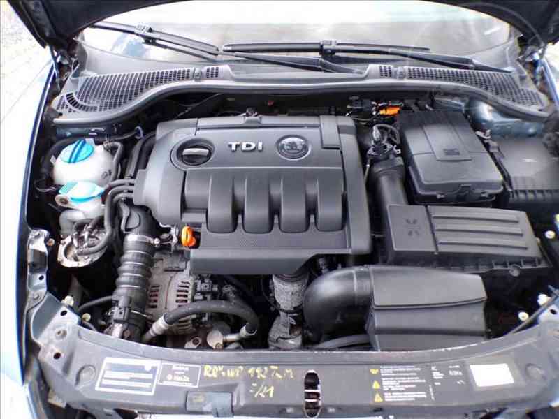 Škoda Octavia 1,9 TDI DSG - foto 12
