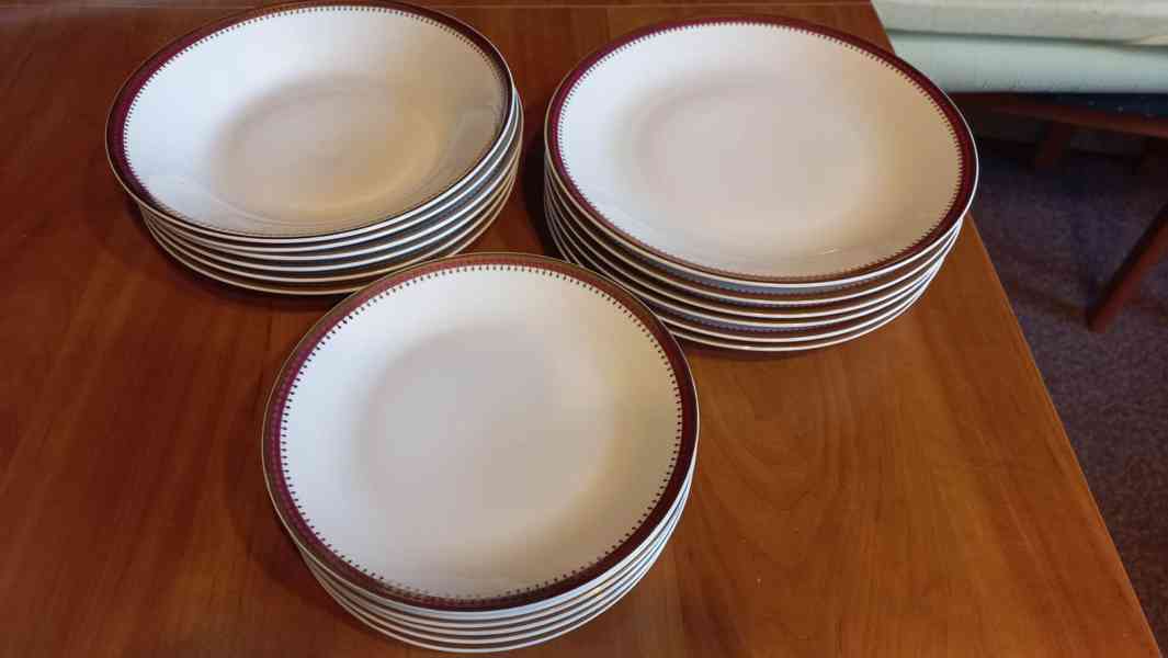 Porcelánový jídelní servis - foto 7