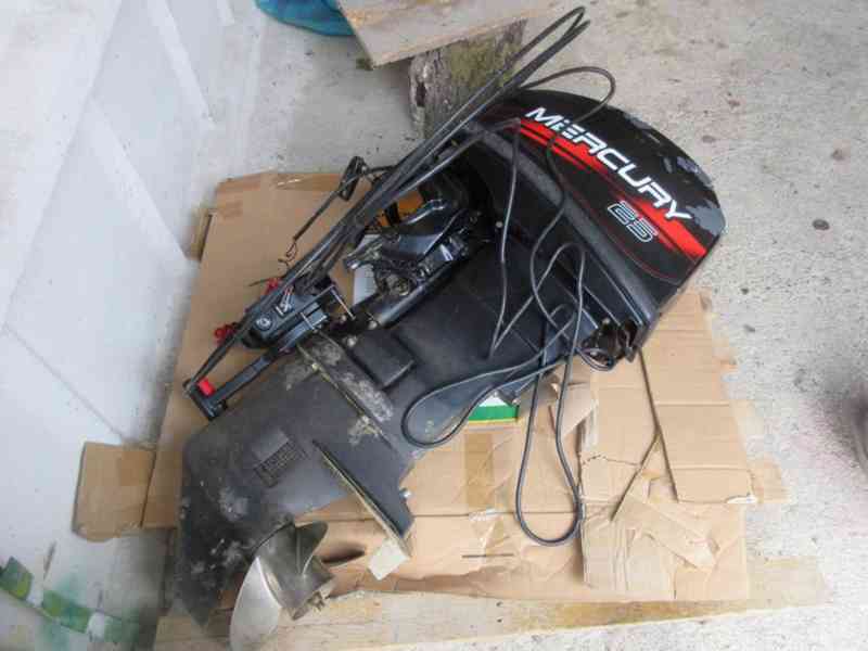 Lodní motor Mercury 25MRG - foto 9