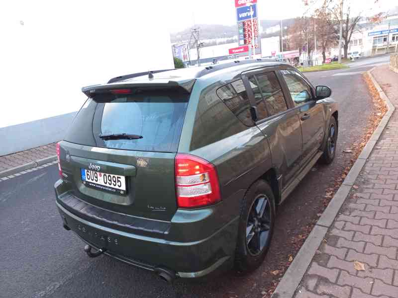 JEEP COMPASS - foto 4