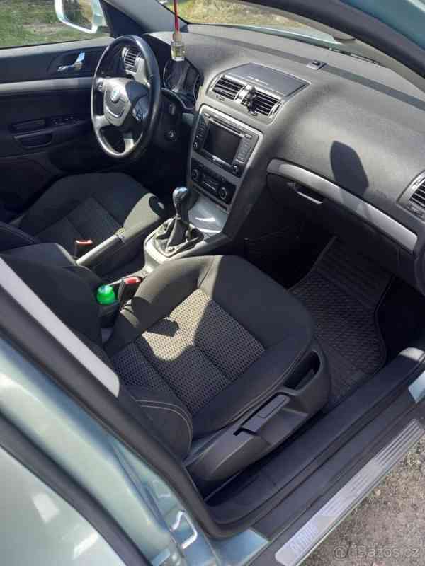 Škoda Octavia 2 1.9 TDi  - foto 9