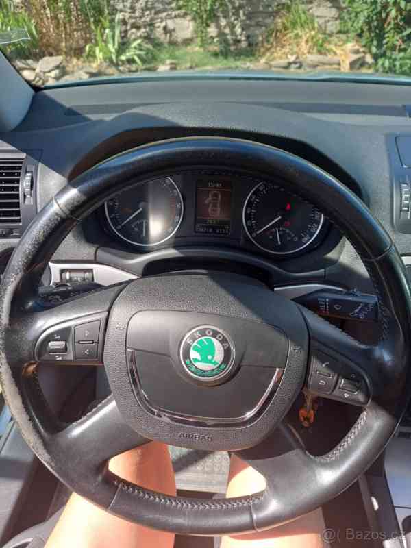 Škoda Octavia 2 1.9 TDi  - foto 13