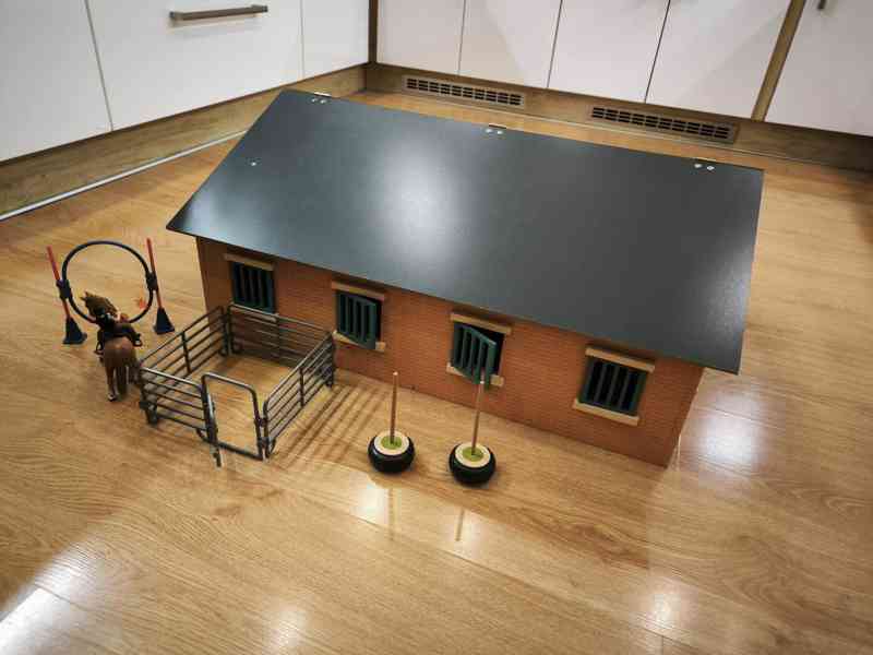 Dětská stáj Kids Globe - foto 7