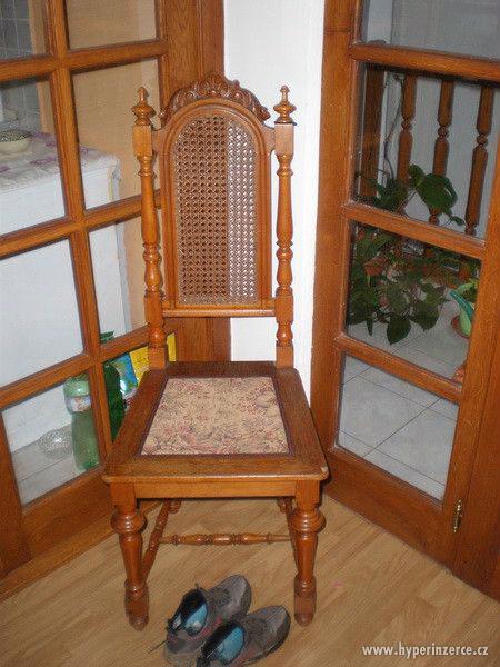 3 stejné židle  z r. 1890 - foto 1