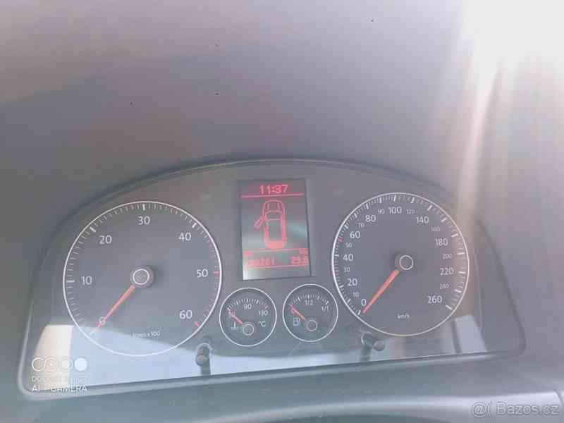 Volkswagen Touran 1,9   TDi - foto 7