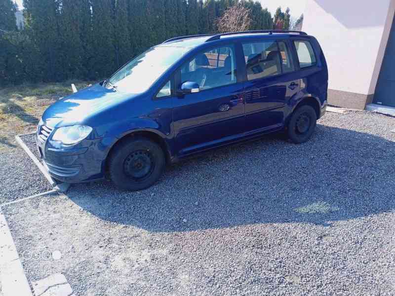 Volkswagen Touran 1,9   TDi - foto 4