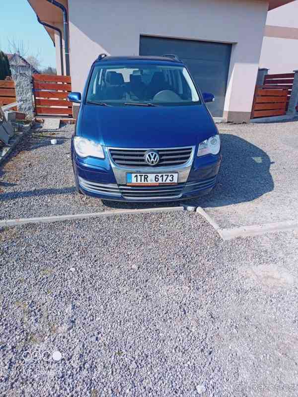 Volkswagen Touran 1,9   TDi - foto 1