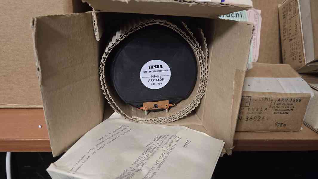 TESLA ARN 8608, ARZ 4608, ARV 3608 nepoužité reproduktory - foto 3
