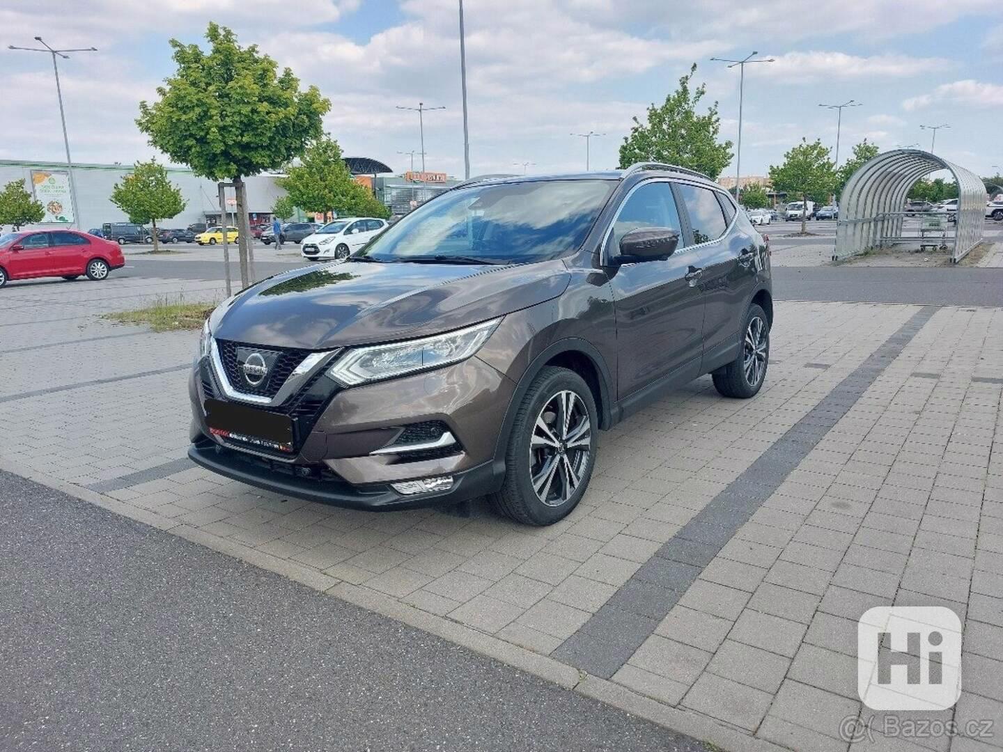 Nissan Qashqai 1,6 - foto 1
