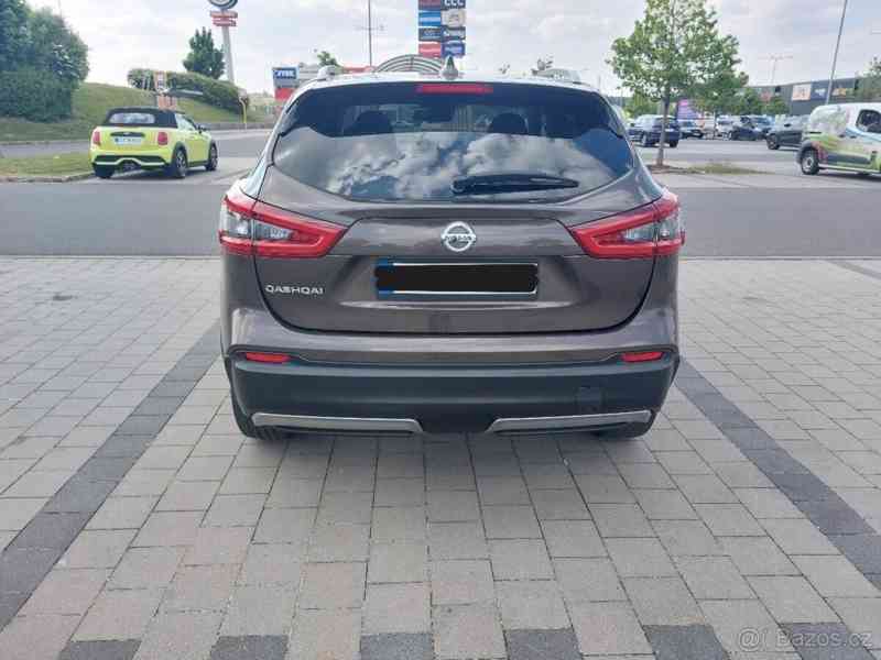 Nissan Qashqai 1,6 - foto 6
