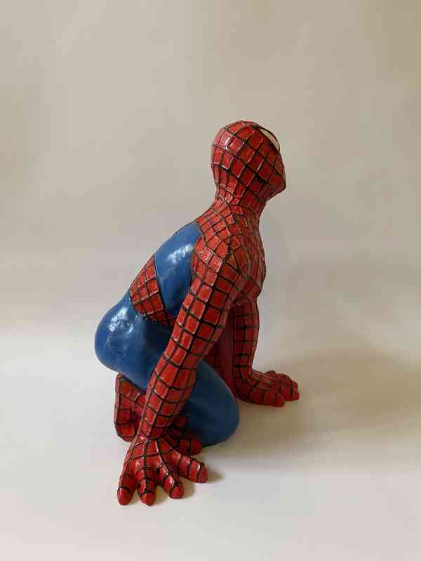 Spider-Man - socha - foto 4