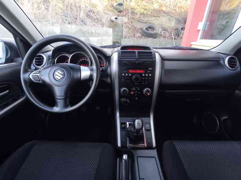 Suzuki Grand Vitara 1.9 DDiS 95kW/4x4/1Maj/Pěkná - foto 18