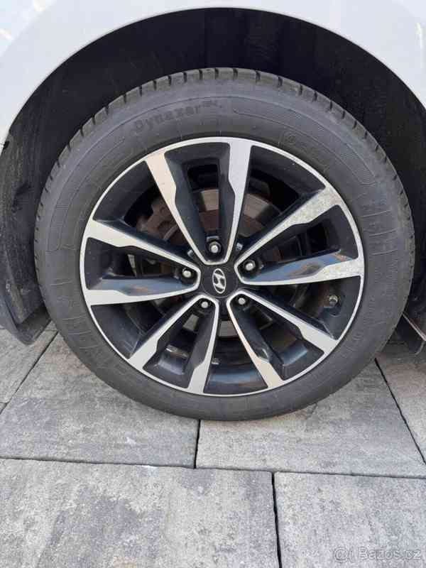 Hyundai i40 1,7   D - foto 3