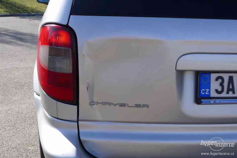 Chrysler Voyager - foto 7