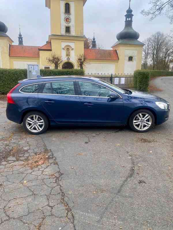 Volvo V60 2,0 D4 163 SUMMUM Auto  D3 120kw, 5ti Válec, Autom - foto 16