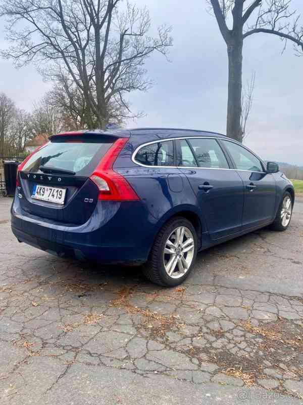 Volvo V60 2,0 D4 163 SUMMUM Auto  D3 120kw, 5ti Válec, Autom - foto 6