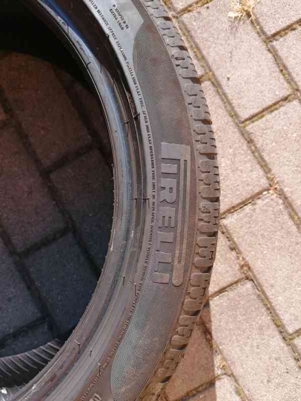 Zimní Pirelli 225/45 R18 runflat 4ks  - foto 3