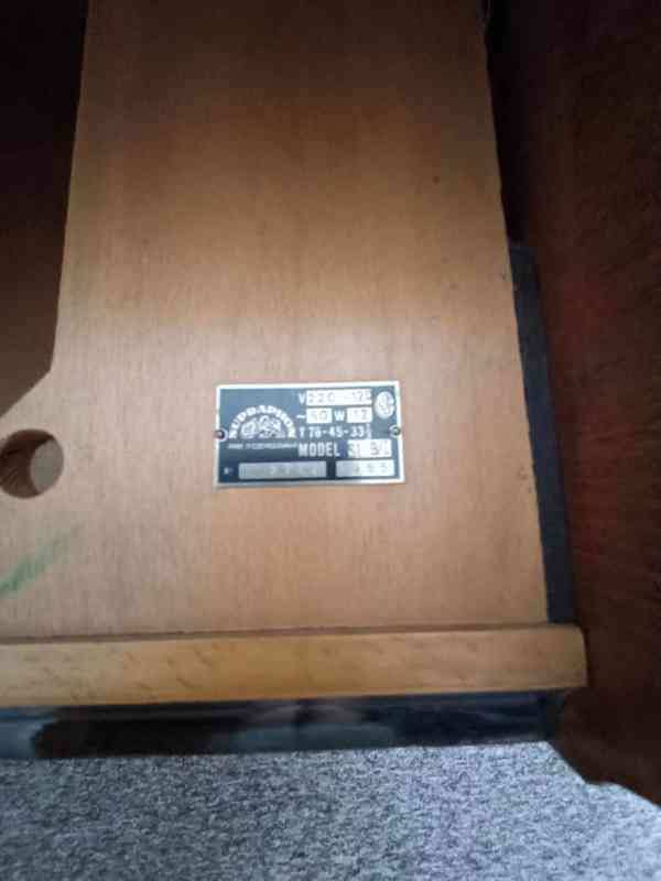 Skříň na gramofon - Supraphon rok 1955 - foto 2