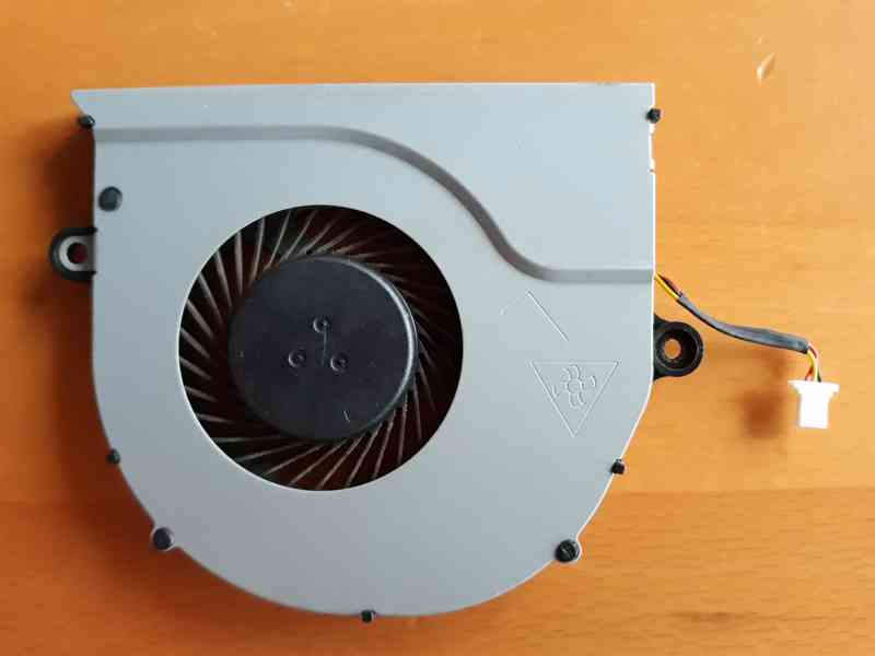 Ventilátor chlazení Acer Aspire - foto 2