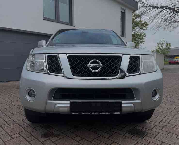 Nissan Pathfinder 2.5 dCi Platinum Aut. 140kw - foto 12