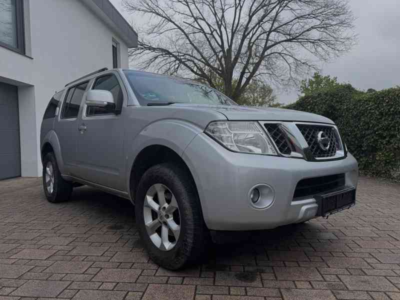 Nissan Pathfinder 2.5 dCi Platinum Aut. 140kw - foto 4