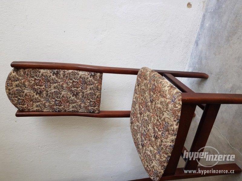 Prodám kvalitní dřevěné židle - foto 4