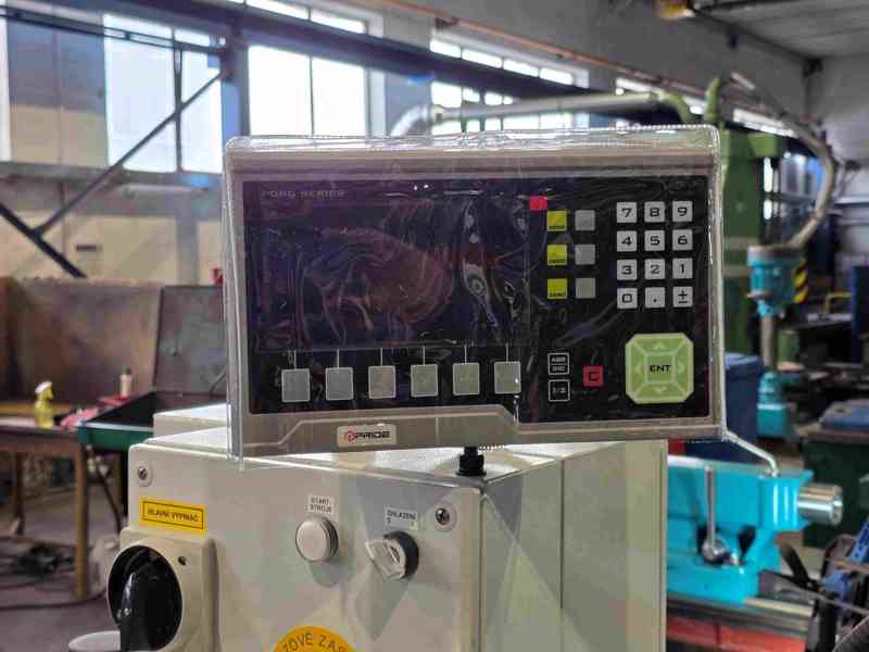 Soustruh SV 18 RA/1000 po GO v r. 2026 - foto 10