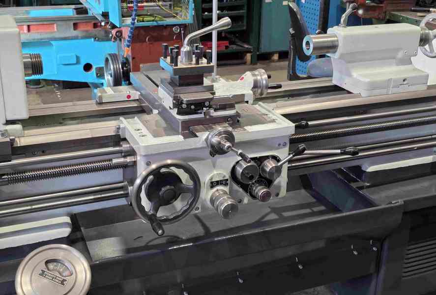 Soustruh SV 18 RA/1000 po GO v r. 2026 - foto 7