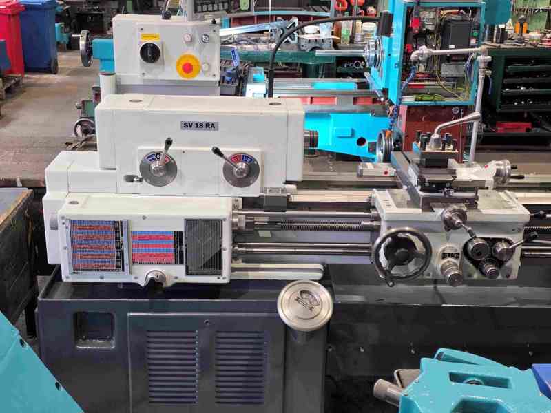 Soustruh SV 18 RA/1000 po GO v r. 2026 - foto 9