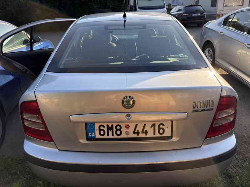 Škoda Octavia tour 1.9 TDI 74kw 2009 - foto 2