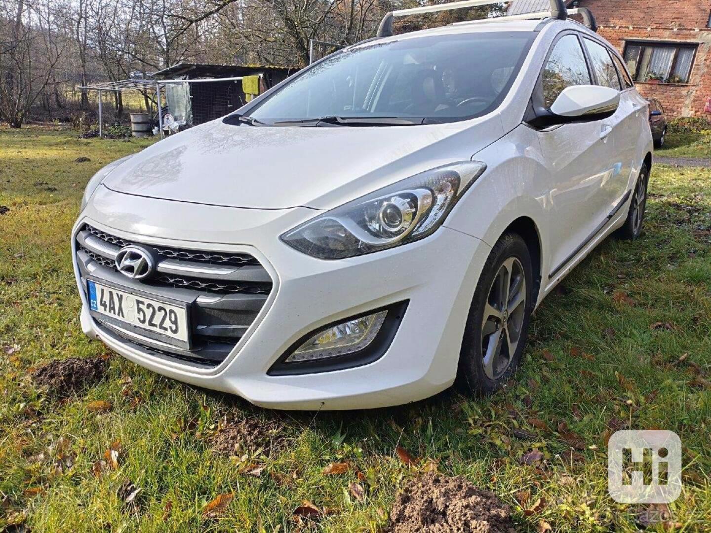 Hyundai i30 1,6 - foto 1