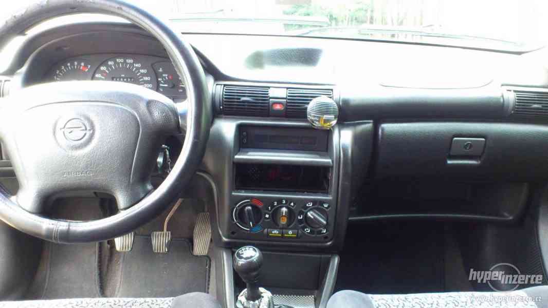 Opel astra 1.6 combi rok 1998 - foto 7