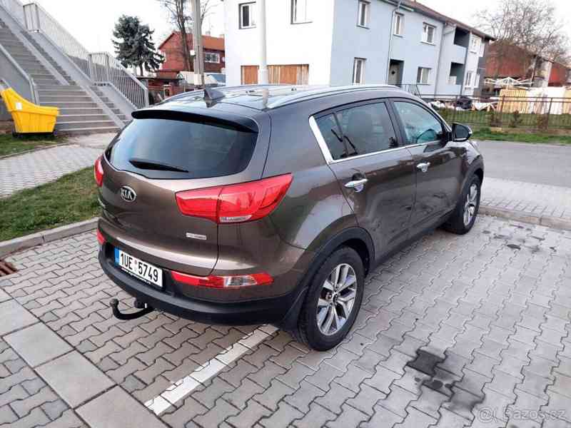 Kia Sportage 1,7   CRDI 85kW - foto 9