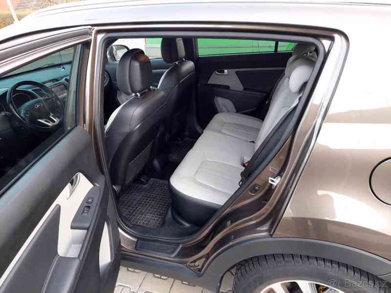 Kia Sportage 1,7   CRDI 85kW - foto 17