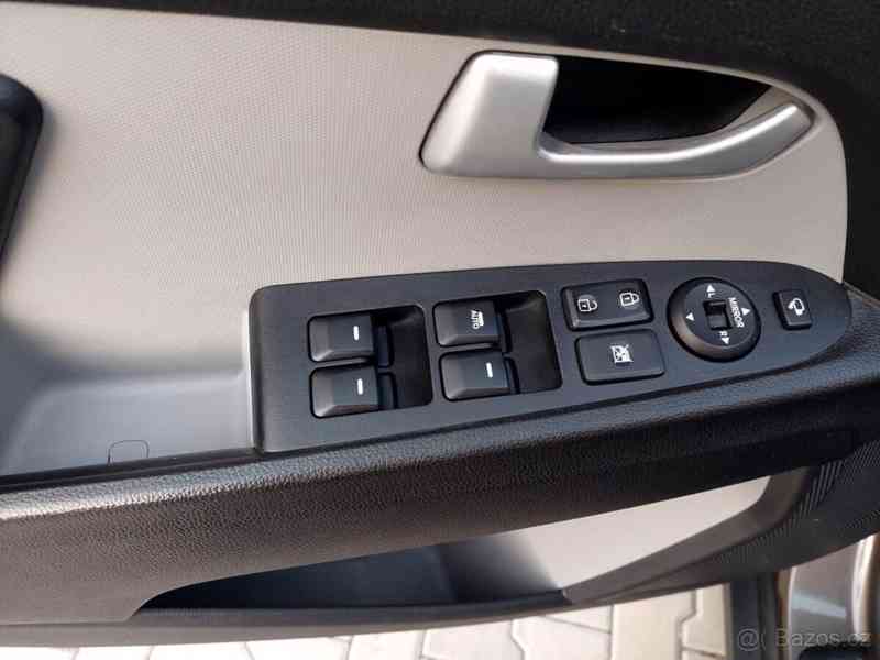 Kia Sportage 1,7   CRDI 85kW - foto 11