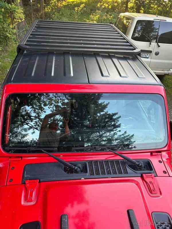 Jeep Wrangler 2,0 JK, 1. majitel, koupeno v ČR - foto 12