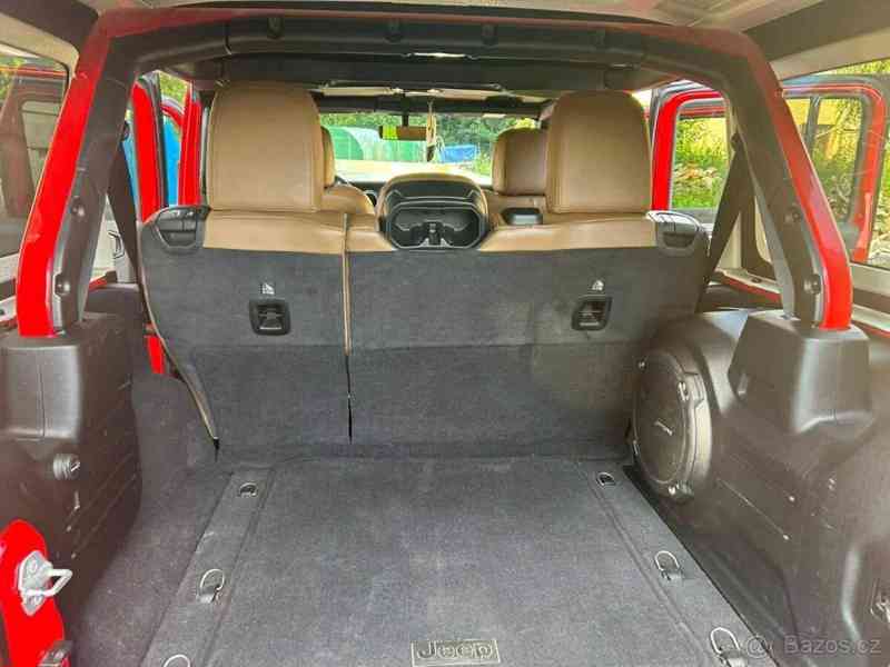 Jeep Wrangler 2,0 JK, 1. majitel, koupeno v ČR - foto 5
