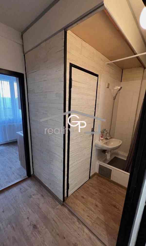 Pronájem bytu 1+1 s bal., ul. Prachatická, Č. Budějovice - foto 7