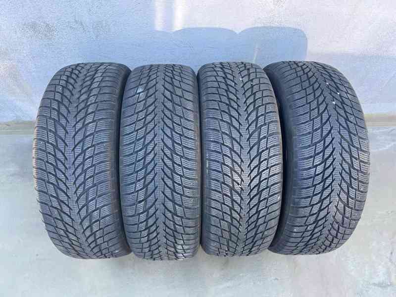 205/55R17 WR SNOWPROOF P 95V XL zimní pneu 8mm - foto 1