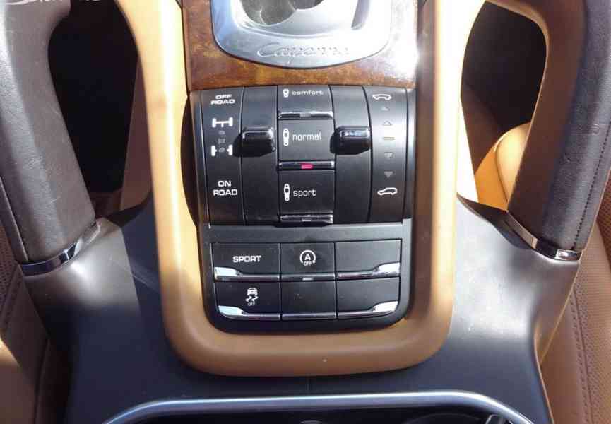 Porsche Cayenne S 4.2D r.v.2016 2.Maj.Nové v ČR (281 kw) - foto 13