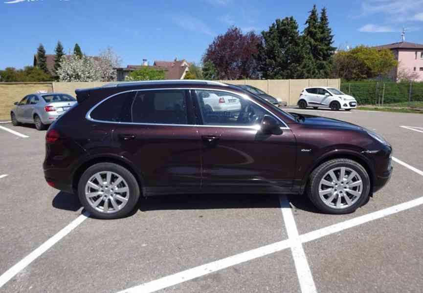 Porsche Cayenne S 4.2D r.v.2016 2.Maj.Nové v ČR (281 kw) - foto 3