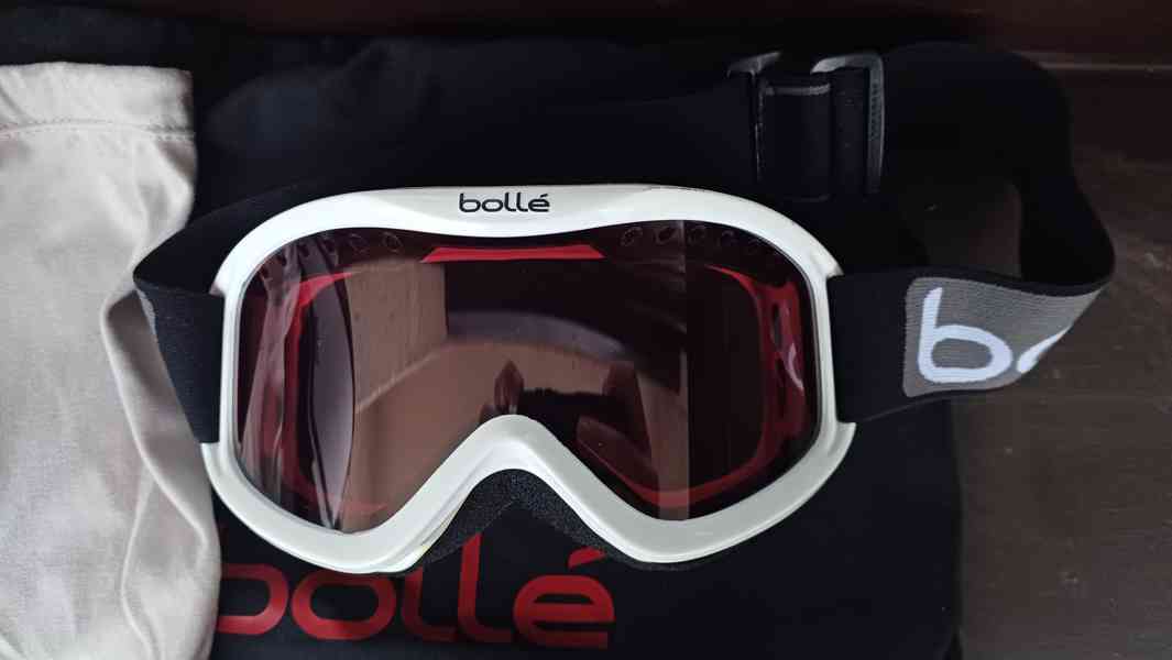 Téměř nová helma Bolle + brýle Bolle - foto 6