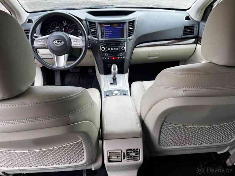 Subaru Outback 3,6   4x4 + extra výbava - foto 7