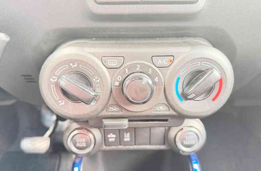 Suzuki Ignis 1,2i Comfort benzín/el. AUT. 66kw - foto 4
